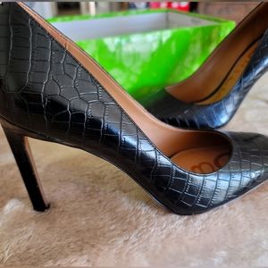 Sam Edelman black Croco print sz 7.5